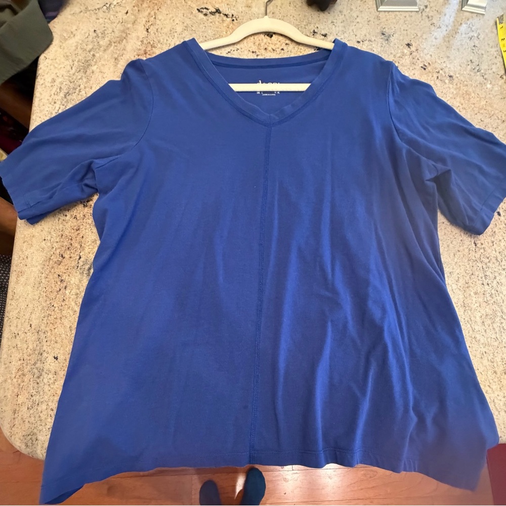 Denim & Co royal blue essential t with shark bite hem size large
